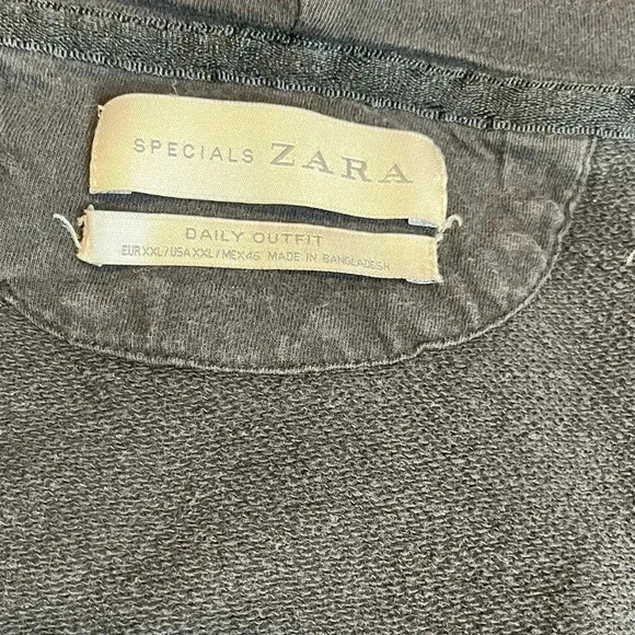 Zara SPLATTERED ZIP SWEATSHIRT - Picture 3 of 3